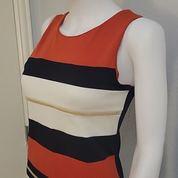 LAUNDRY BY SHELLI SEGAL Girl's Color Block Chain Jersey Dress - Picture 4 of 15